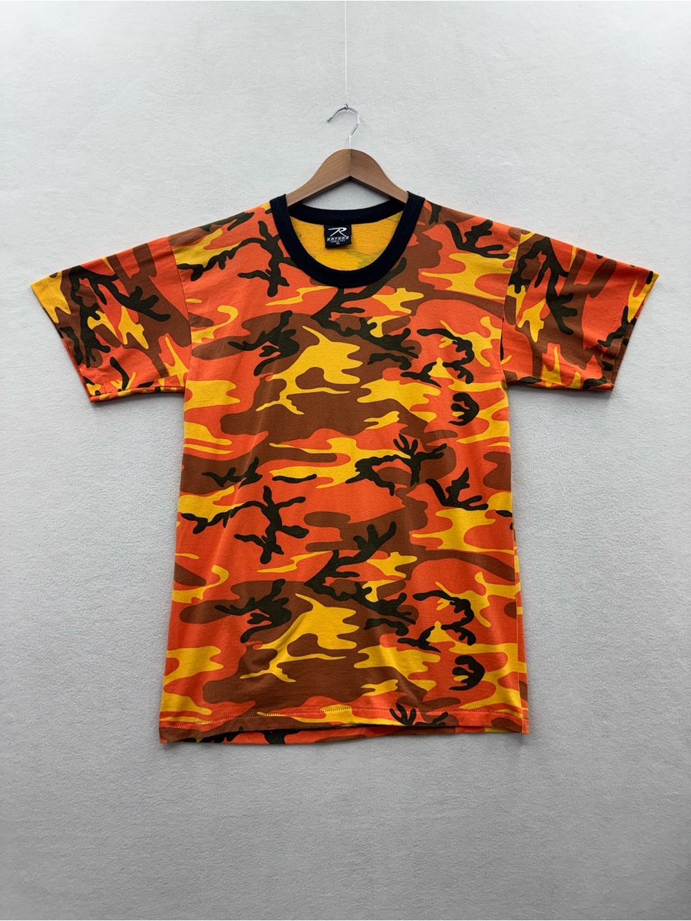 Vintage Rothco Mens XL Shirt Orange Camo Ringer Woodland Made USA Single Stitch